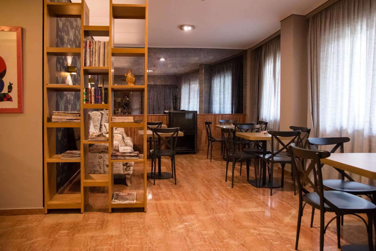 Hotel Maroussi Athens Room photo